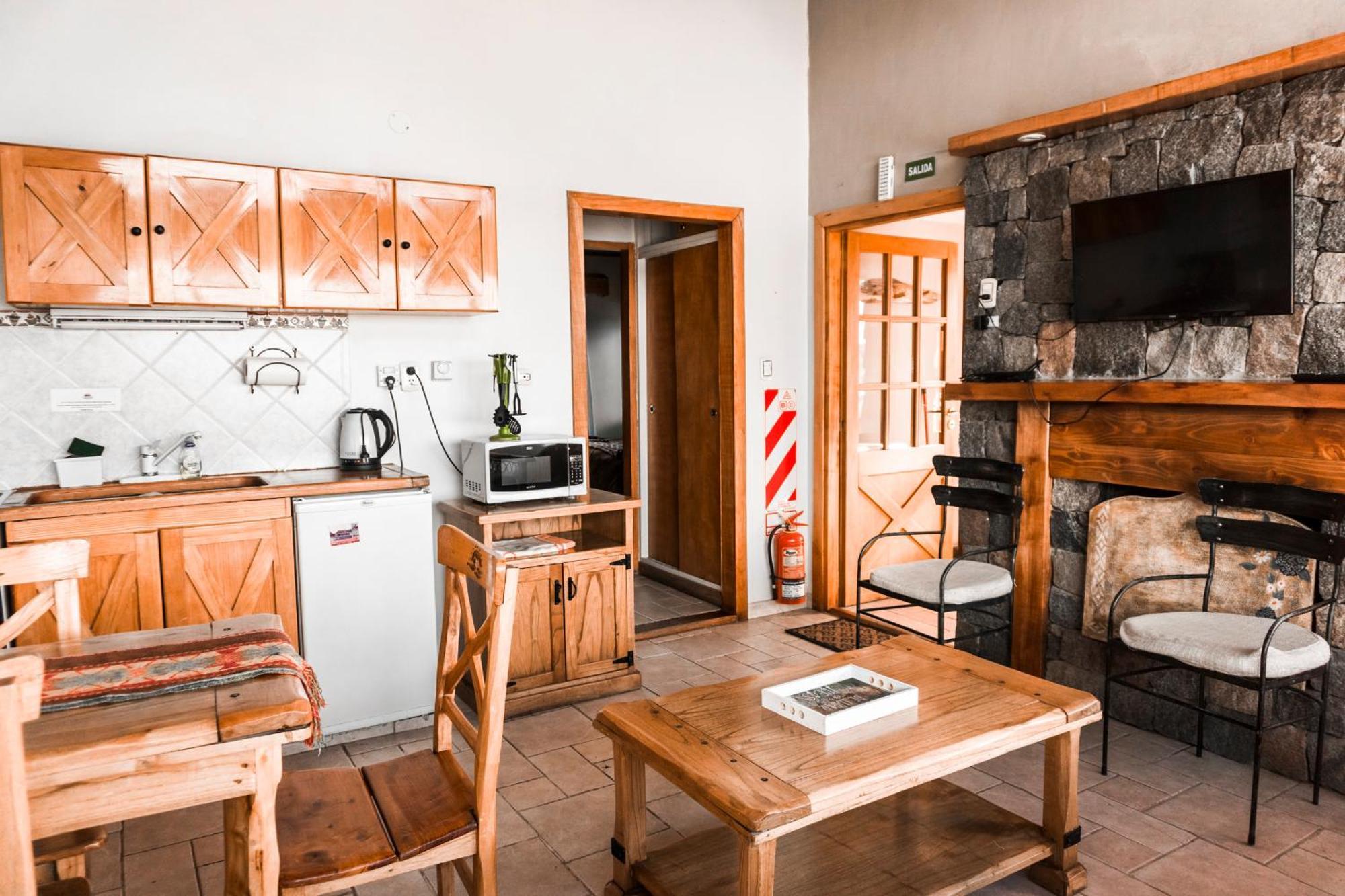 Complejo Puerto Malen Club De Montana Hotel Villa Pehuenia Bagian luar foto